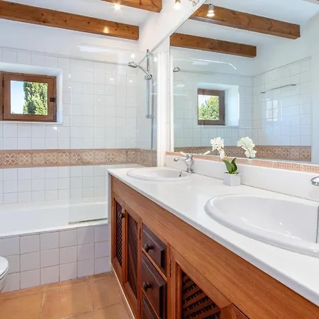 Villa Muntalegre By Homevillas360